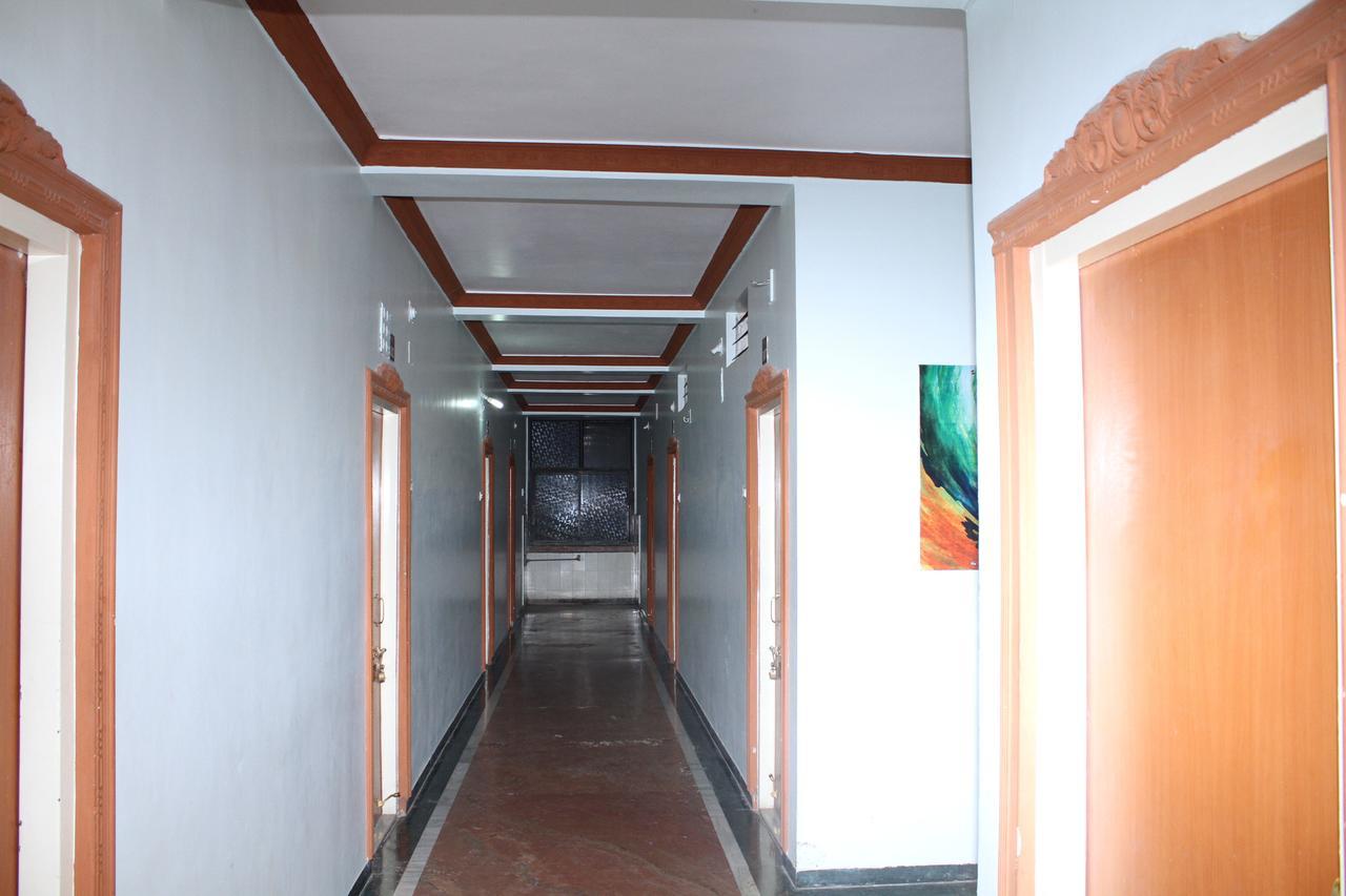 Hotel Bhagwat Palace Latur Экстерьер фото